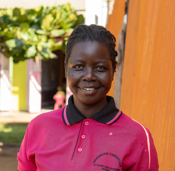 Akol Angella